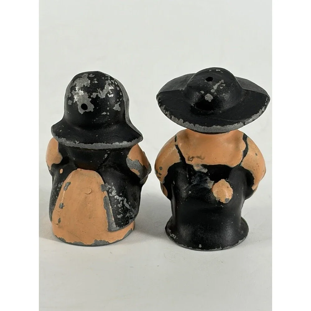 Vintage Cast Iron Salt & Pepper Shakers Amish Couple Man & Woman Peach Black